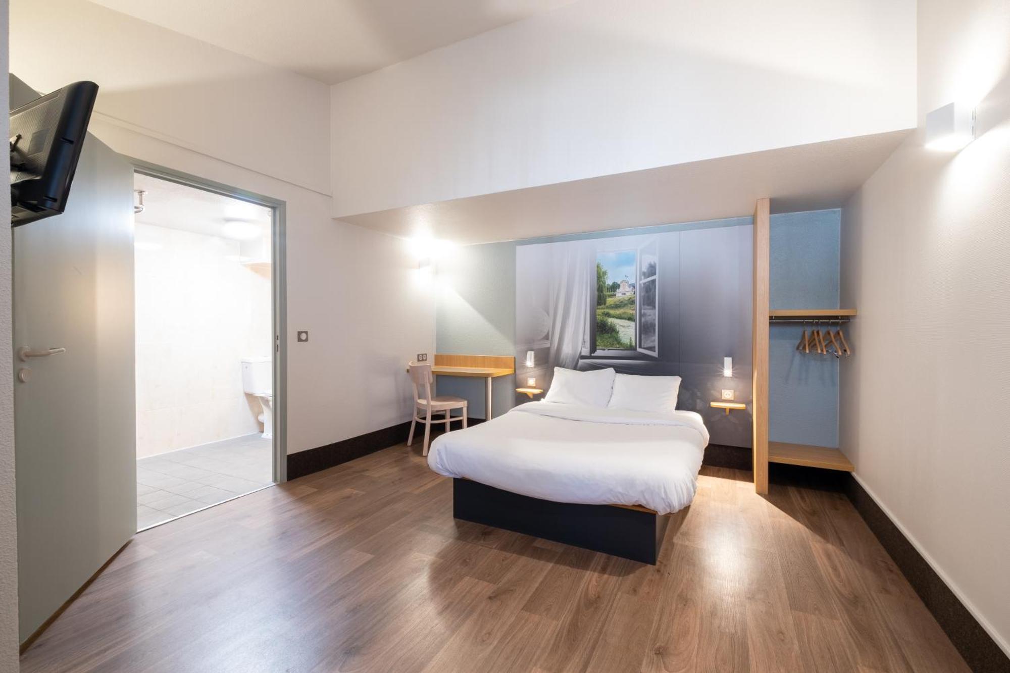 B&B Hotel Lille Seclin Unexpo Экстерьер фото