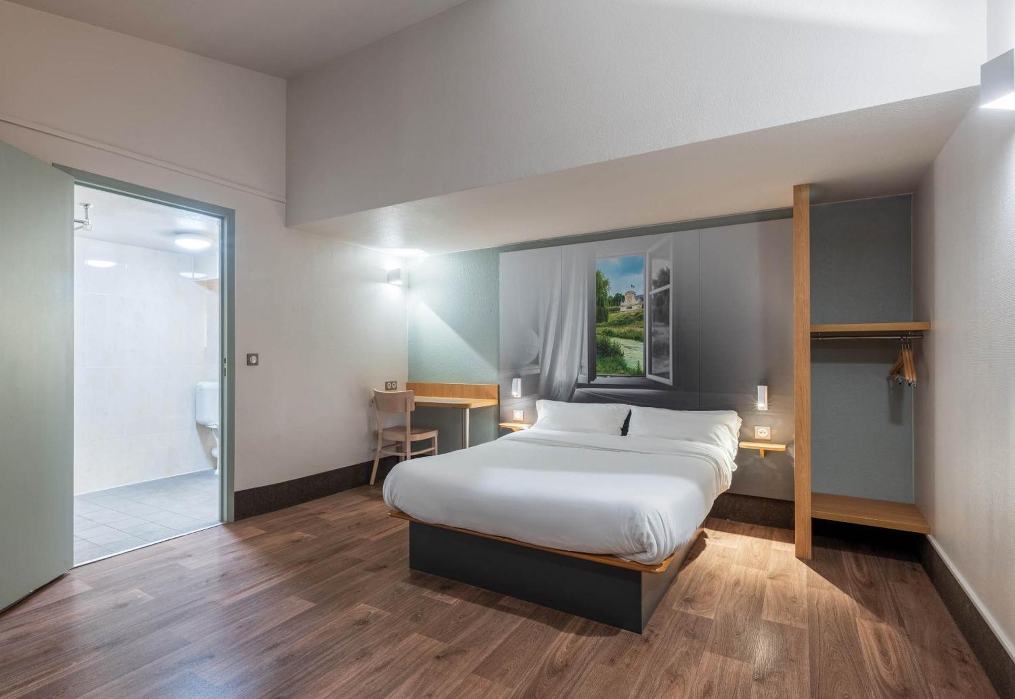 B&B Hotel Lille Seclin Unexpo Экстерьер фото