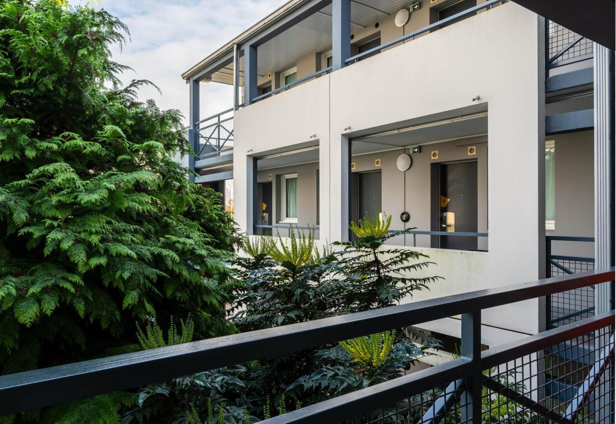 B&B Hotel Lille Seclin Unexpo Экстерьер фото