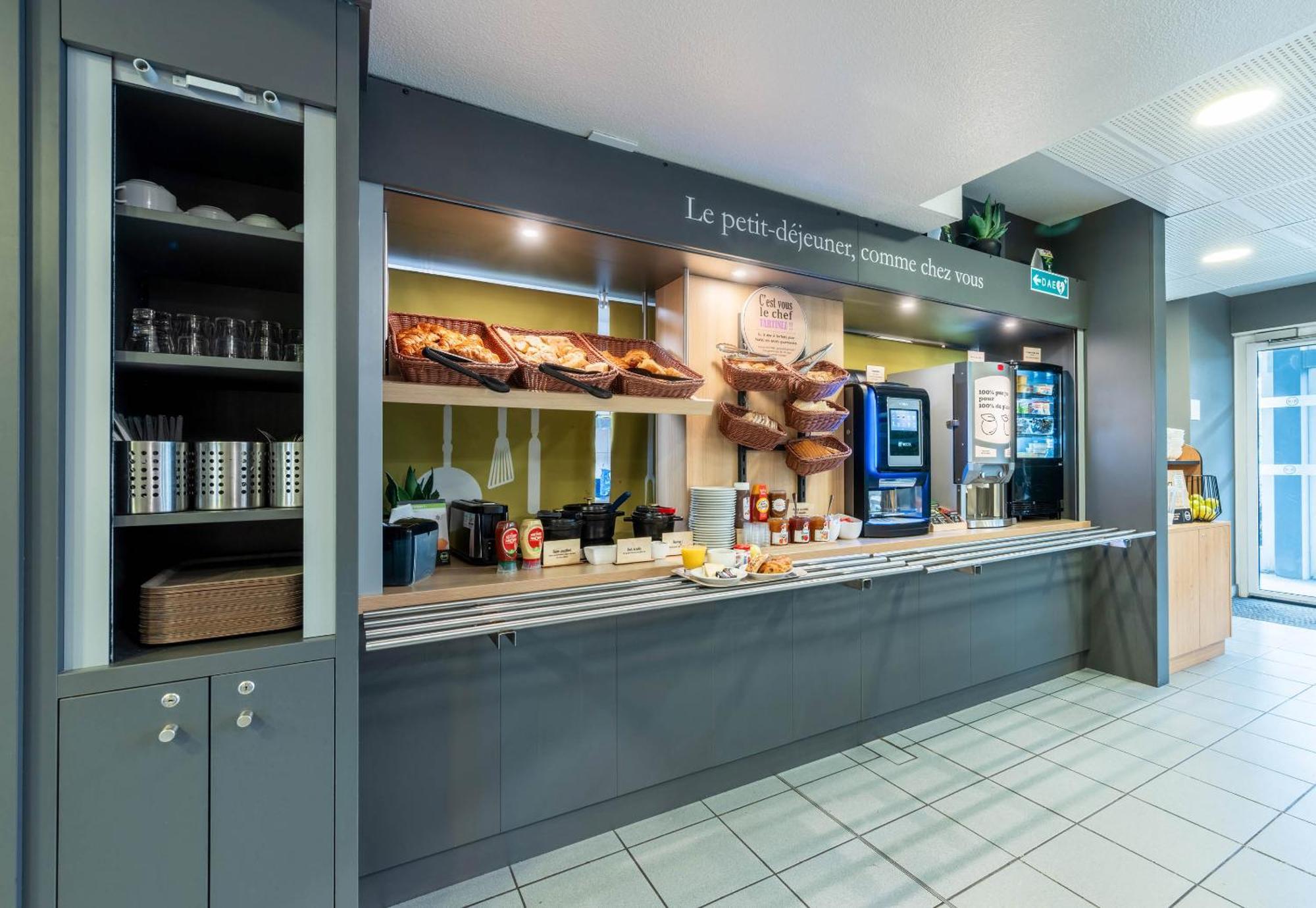 B&B Hotel Lille Seclin Unexpo Экстерьер фото
